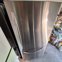 LG Refrigerator