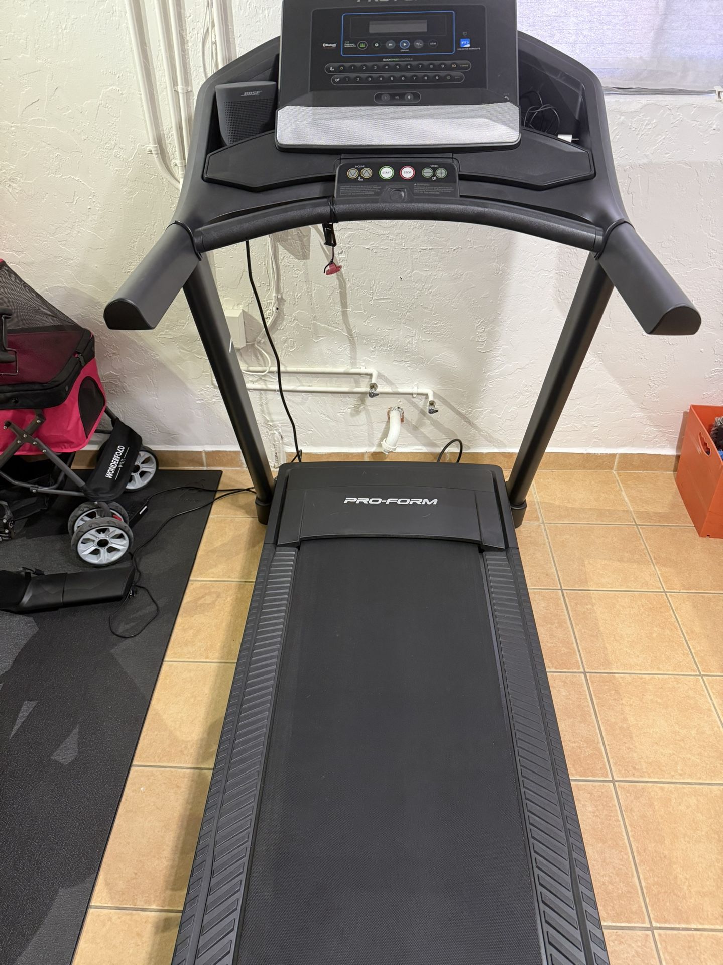 Treadmill 