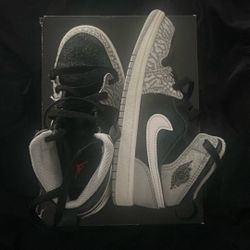 Air Jordan 1