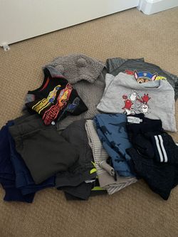 Boys 2T Outfits - Great deal -11 Items