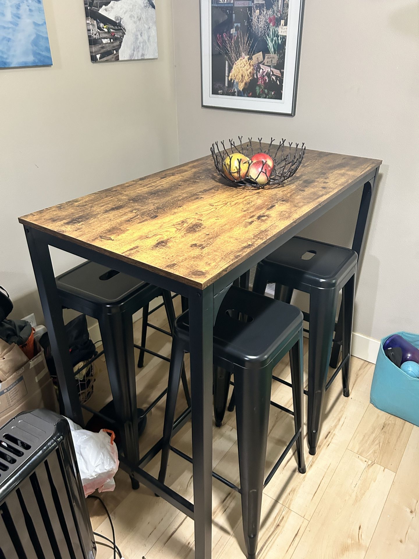 Dining Table w/ Stools OBO
