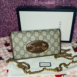 Gucci Wallet With Chain 