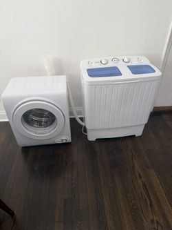 Portable Mini Washer And Dryer !