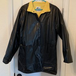 Men’s large any weather slicker by Misty Harbor made in Taiwan black