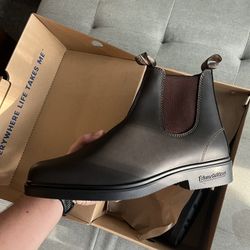 Blundstone Men’s Size 12 062 Brand New