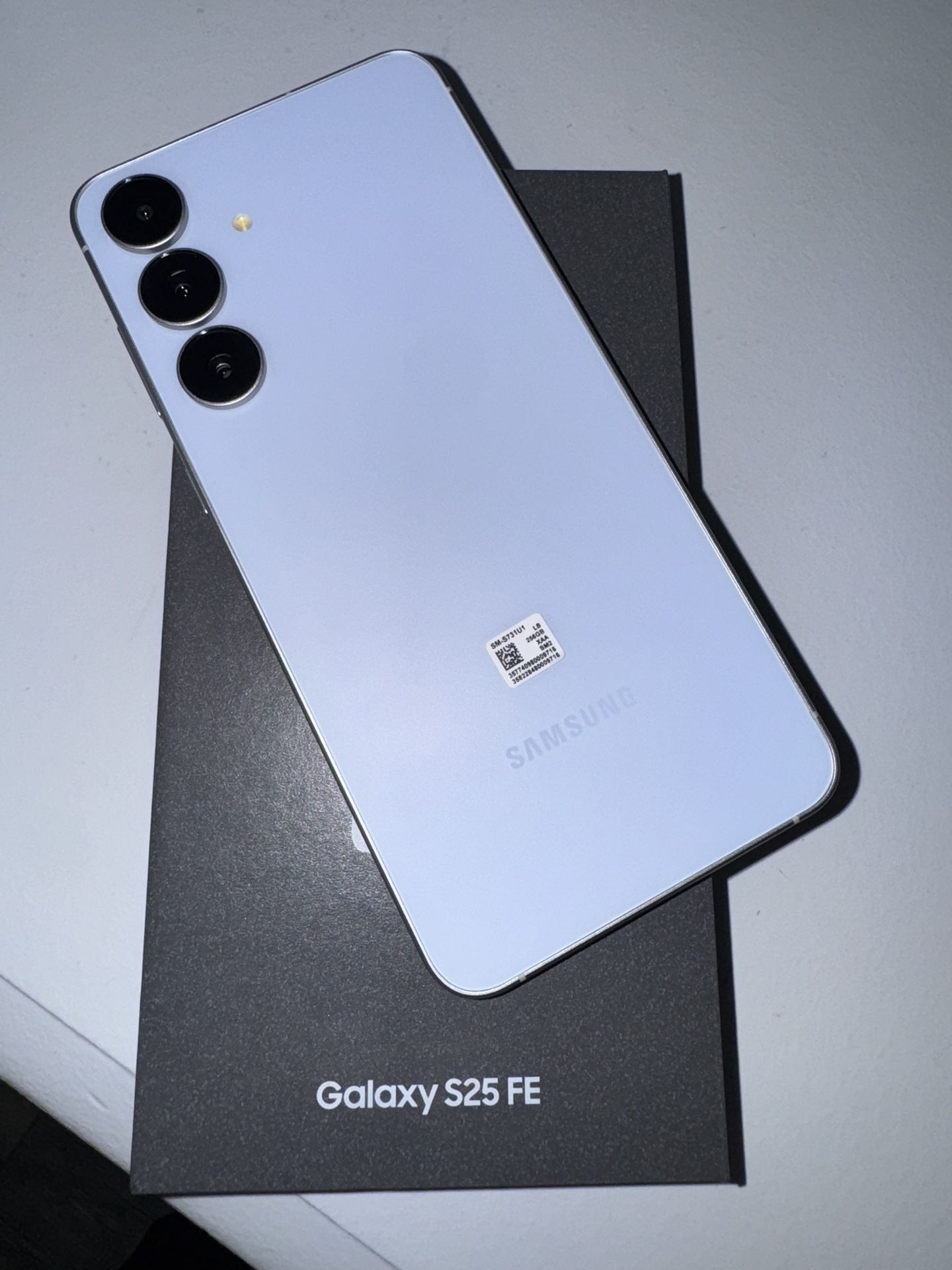 Samsung Galaxy S25 FE