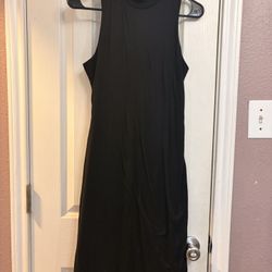 Black tank top style midi dress. Soft form fitting Size M #party