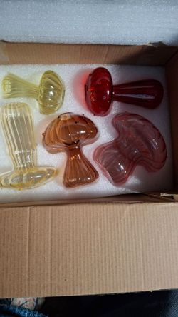 Set of glass muahroom vases for propagation