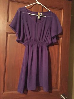 Light purple dress size small