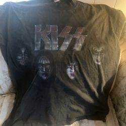 Kiss Custome Airbrush Black T Shirt 