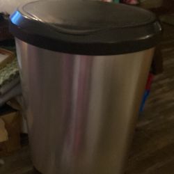 Kitchen trashcan stainless steel
