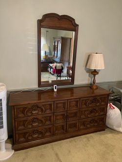 Dresser