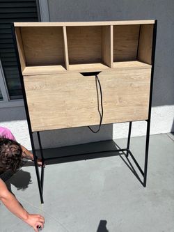 Target Secretary Desk