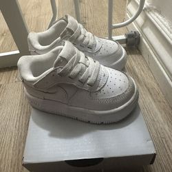 Kids White Nike Air Force 