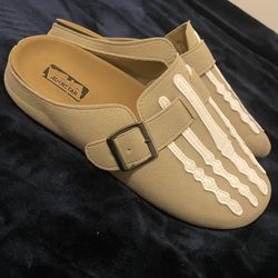ADERSTAR Skeleton Bone Mules - Khaki/Sand (Size 8 Women’s)