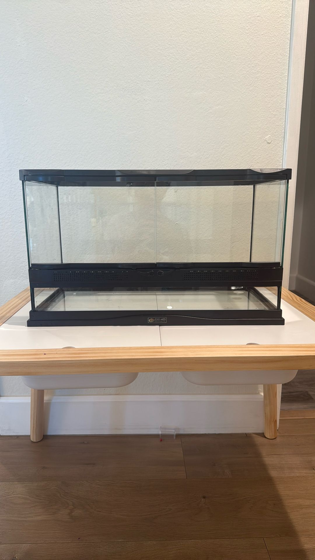 Zoo Med 10 Gal Tank