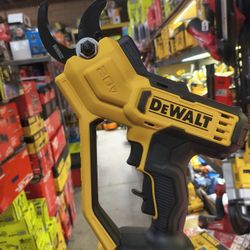 DEWALT 20V CORDLESS PRUNER $115