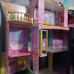 OBO Sam's Club Fancy Huge Doll House with doll accessories And Manual