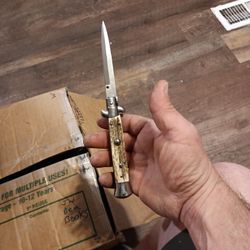Switchblade