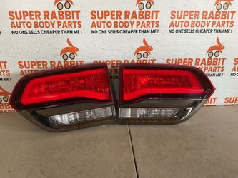 2014 grand cherokee PAIR inner Tail Lights CHEAP original 2021✅