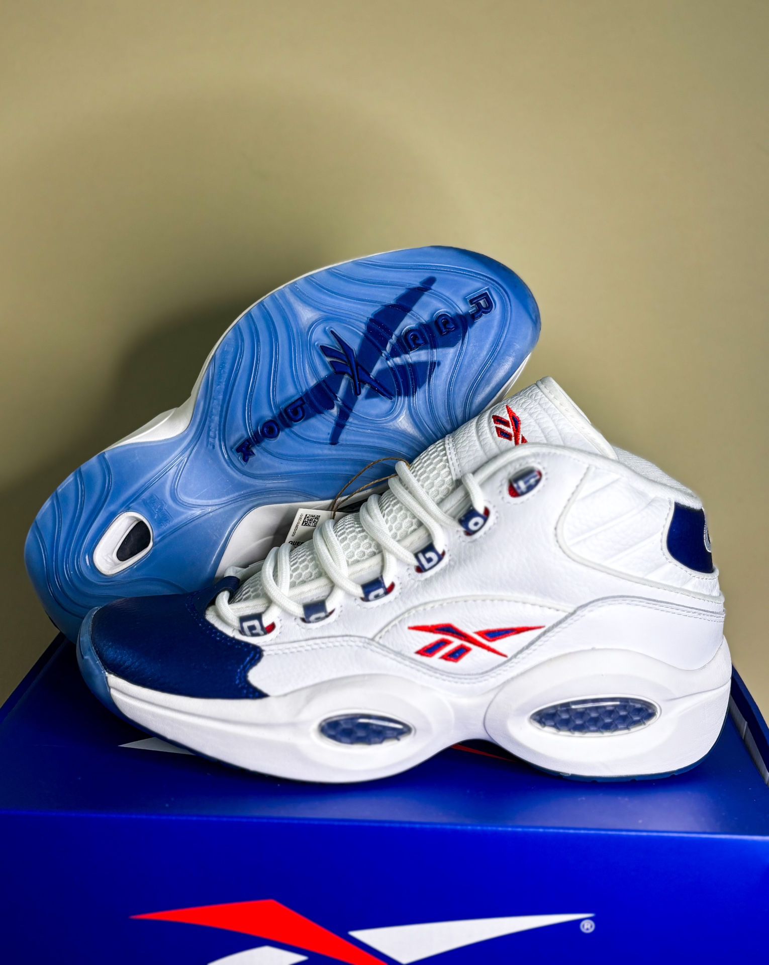Reebok Question Mid - Size 9 (Brand New)