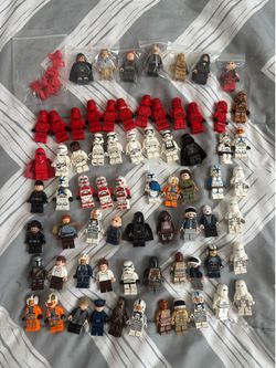 Lego Star wars 68 minifigs mint condition