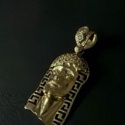 10K Yellow Gold Jesus Pendant
