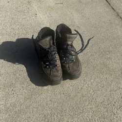 Hiking Boots - Eddie Bauer - Size 11