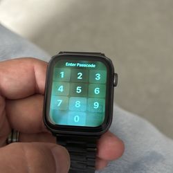 Apple Watch Series 4