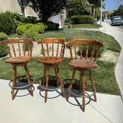 3 Bar Stools