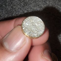 10kt Diamond Earring (ONLY ONE EARRING)