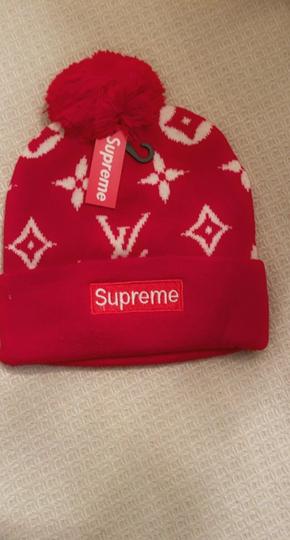 Supreme Loui V Beanine