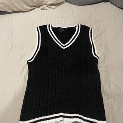 Woman’s Sweater Vest