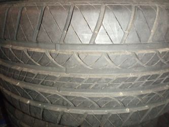 Set Of 4 New Tires 