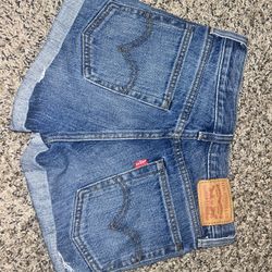 levi’s