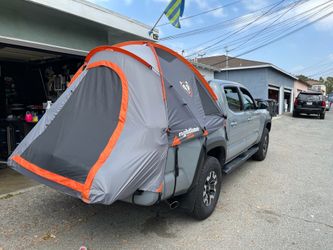 Rightline Gear Truck Bed Tent plus inflatable bed matteres