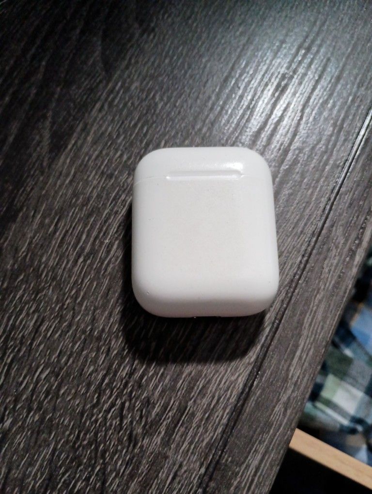 Used Airpods