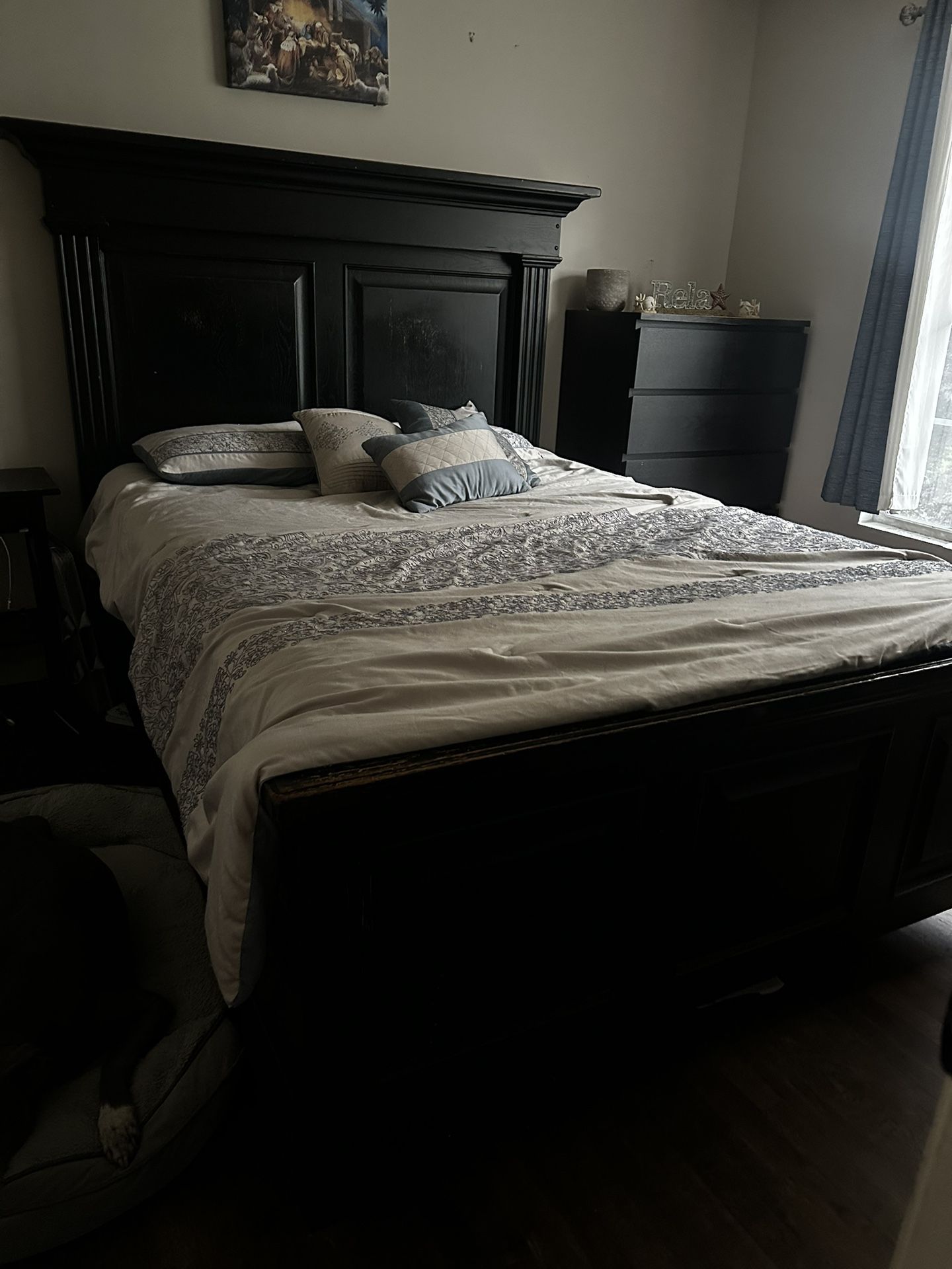 Queen Size Bed