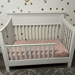 Pottery Barn Convertible Crib/Toddler Bed 
