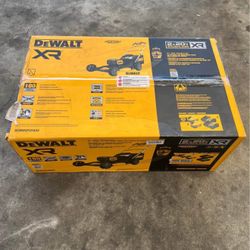 DEWALT 2x20V MAX 21 in. Cordless Battery Powered Self Propelled Lawn Mower Kit with (2) 10 Ah Battery