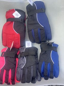Gloves for the snow kids 5 years old + , women , men $5each pair