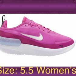 Nike Women’s Sneakers Shoes Size 5.5