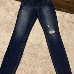 Women’s NY&C Distressed Jeans Size 8 Skinny Jeans 