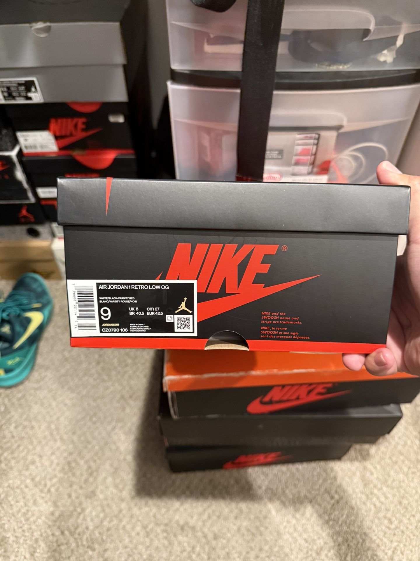 Air Jordan 1 Low Retro OG - Black Toe