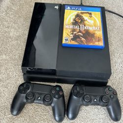 PS4, 2 Controllers And Mortal Kombat 11