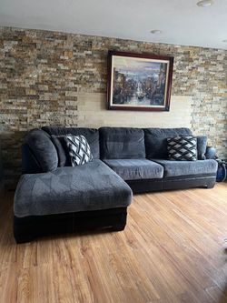 FREE DELIVERY 🚚 Ashley Furniture Kumasi Smoke Oversized Chaise Sectional Sofa