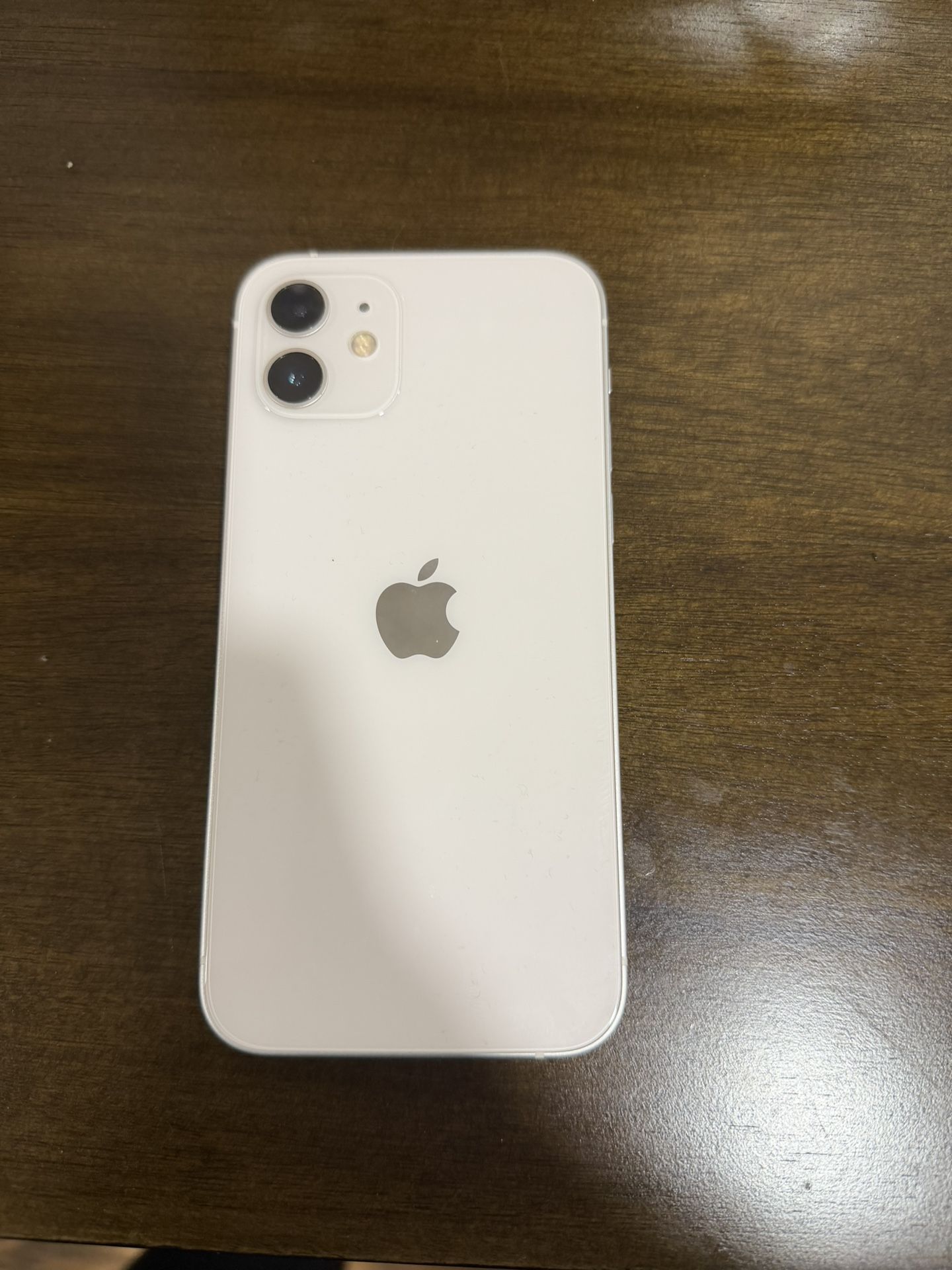 iPhone 12 White