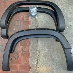 2007 To 2013 GMC Sierra Fender Flares With Rivets Polvaderas Guardabarros Lodaderas 