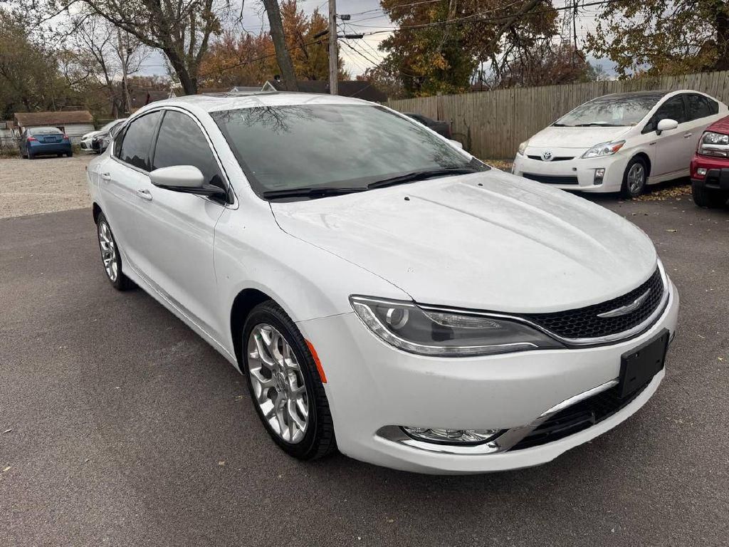 2015 Chrysler 200