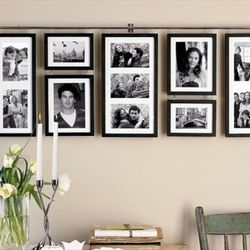 Hanging Frame Hall Gallery Black